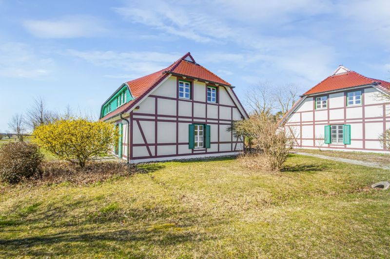 NEUER PREIS: NATUR. RUHE. OSTSEE – IDYLLISCHES REIHENENDHAUS IM FERIENDORF AUF RÜGEN